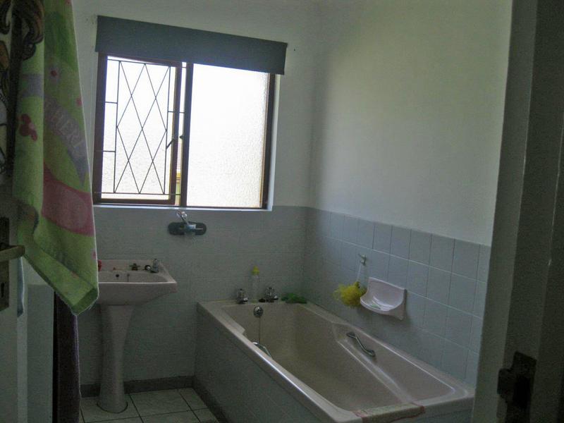 3 Bedroom Property for Sale in Denneoord Western Cape